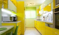 yellow-kitchen-designs